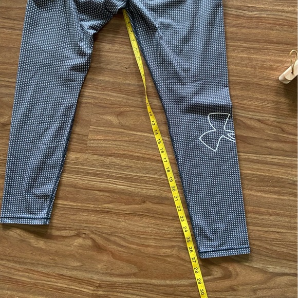Under amour leggings - Picture 3 of 3